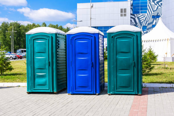 Types of Portable Toilets We Offer in Newark, NJ